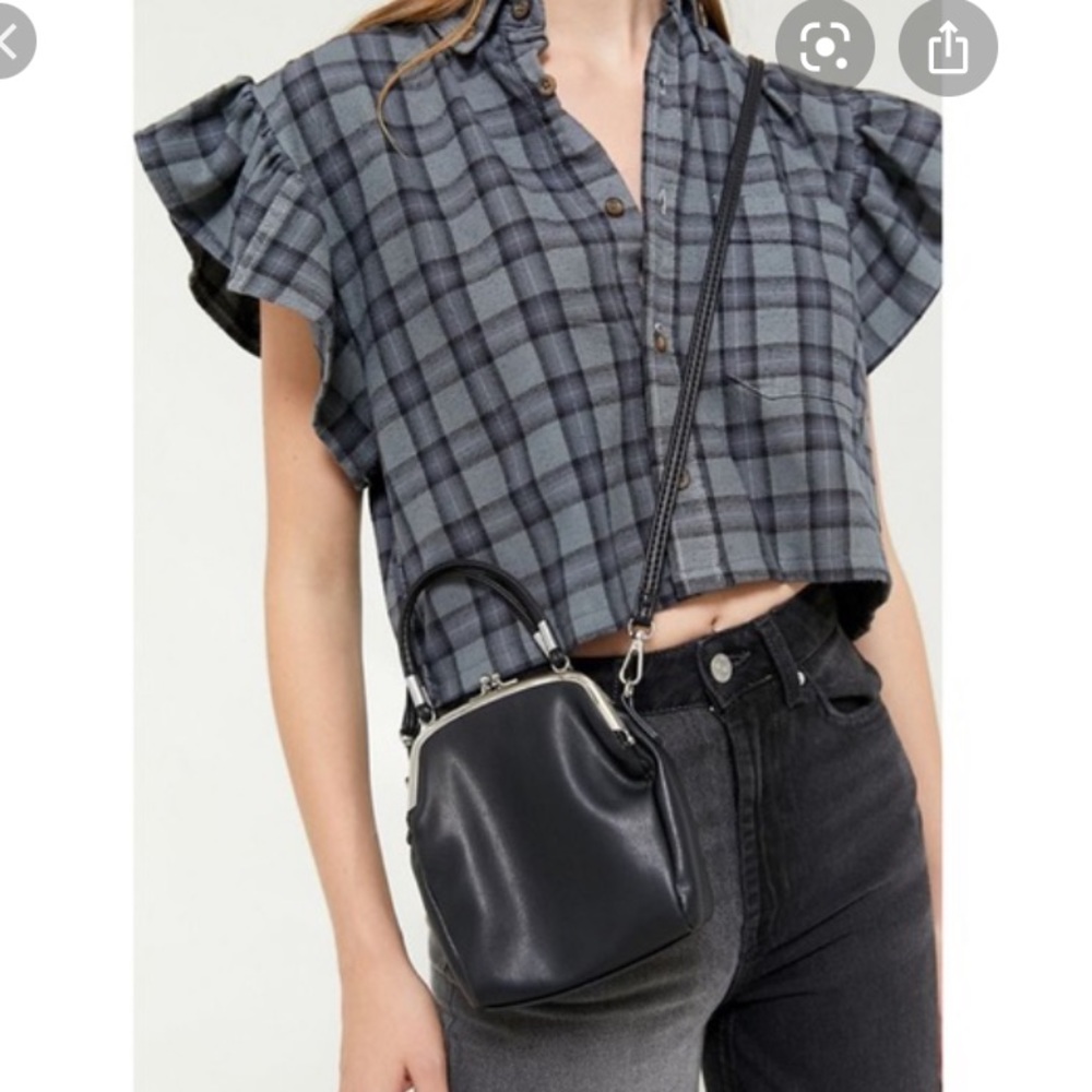 Urban outfitters sammi double kiss lock bag